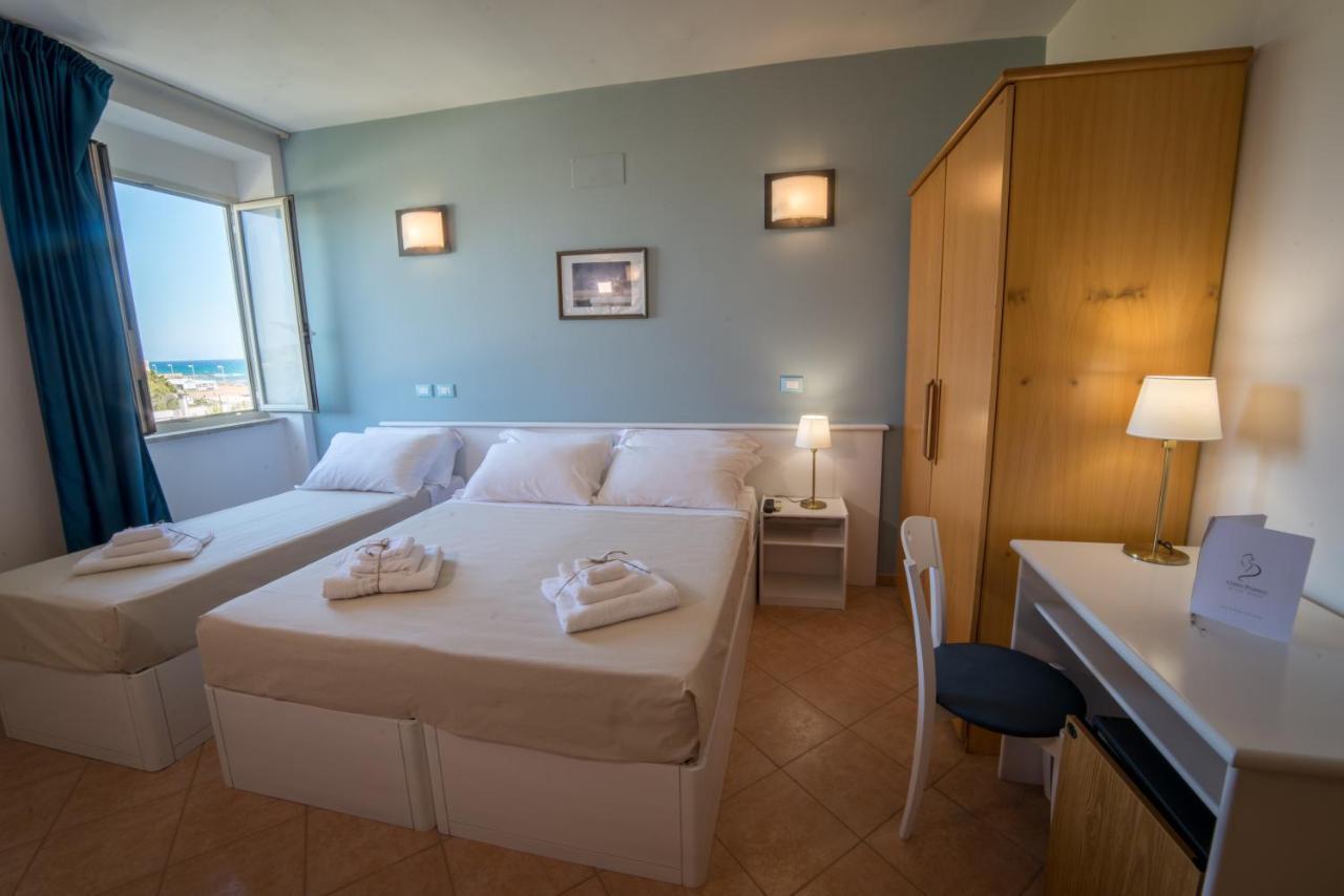 Hotel Gatto Bianco Casalabate 3*